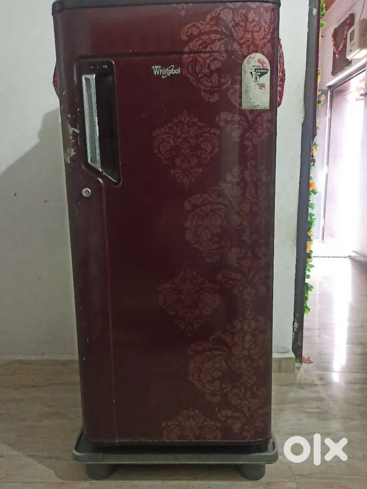 Refrigerator worlpool 190 Ltr.