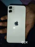 I phone 11 64 gb face off baki sab original and no scratch 14000