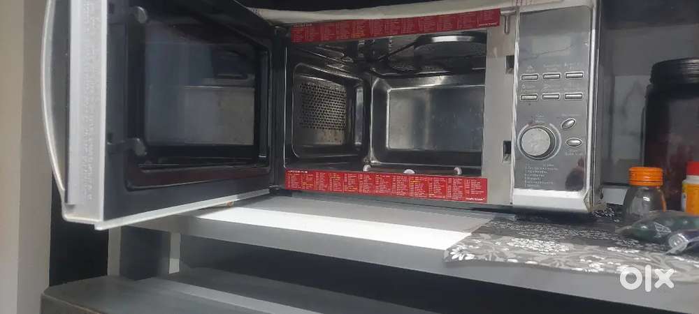 Morphy richards microwave oven