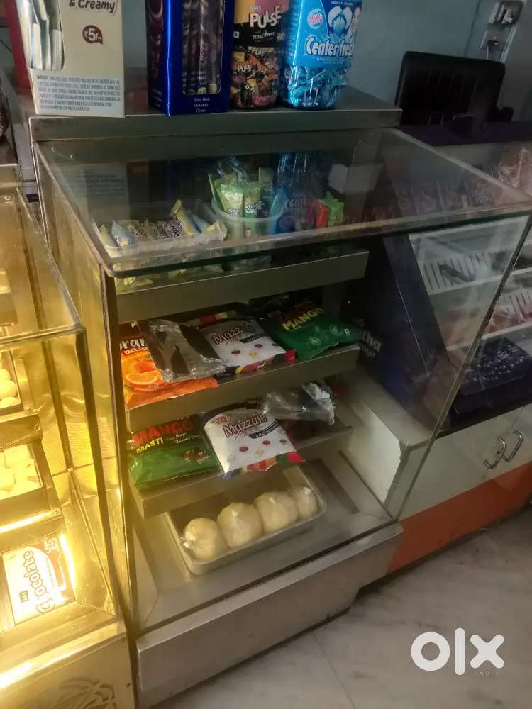 Display fridge