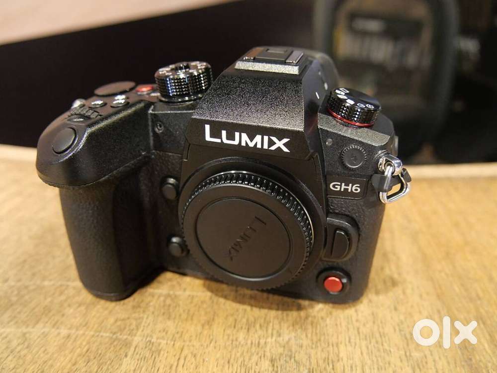 Panasonic Lumix GH6