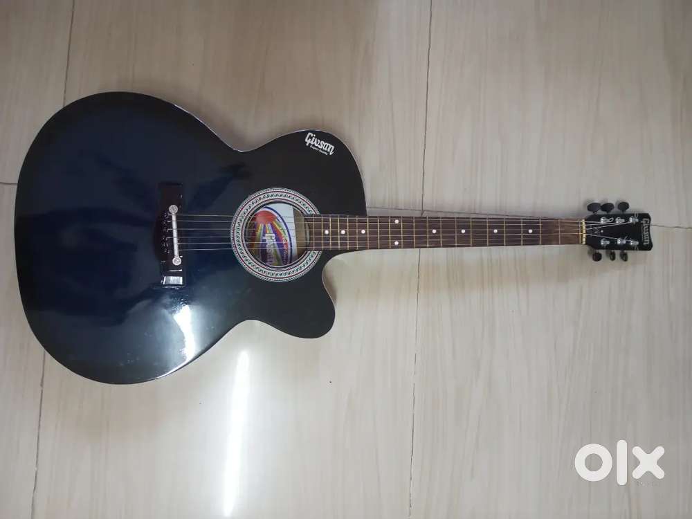 Givson semi acoustic guitar