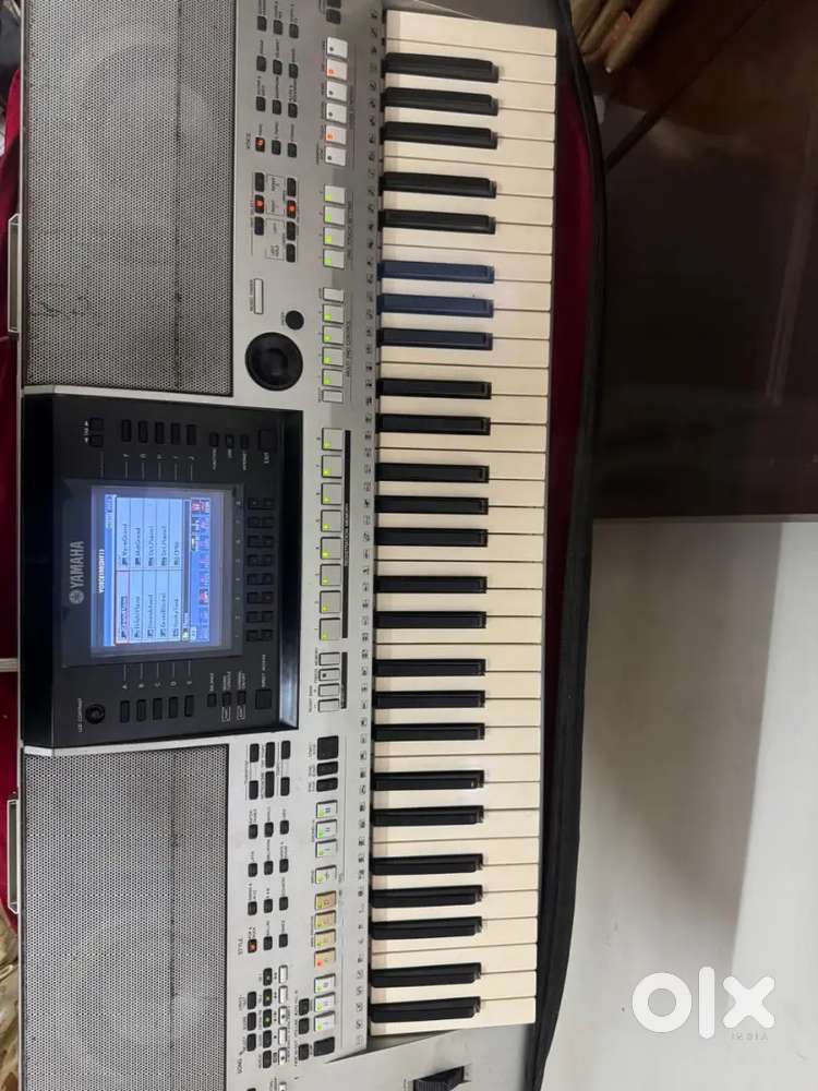 YAMAHA psr S 900