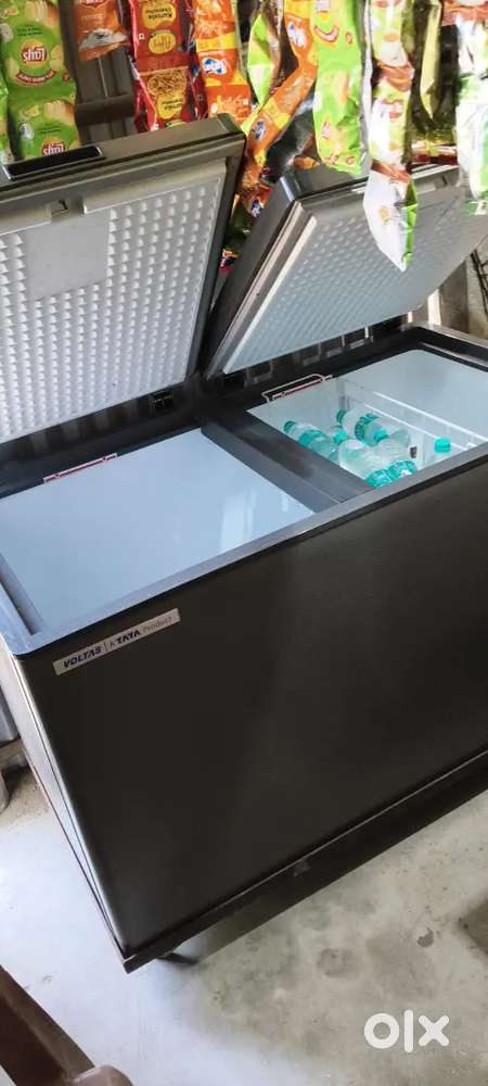 Voltas freezer