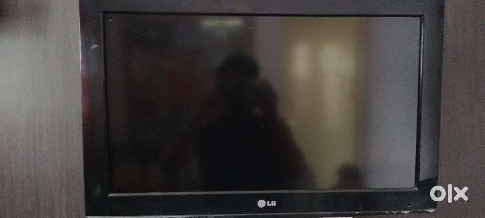 LG 32inch LCD no work in tv and full neat condition