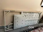 Semi fowler hospital bed