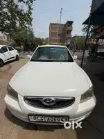 2012 Dec ki ha gadi 1st owner paper complete koi kam nhi ha gadi ma