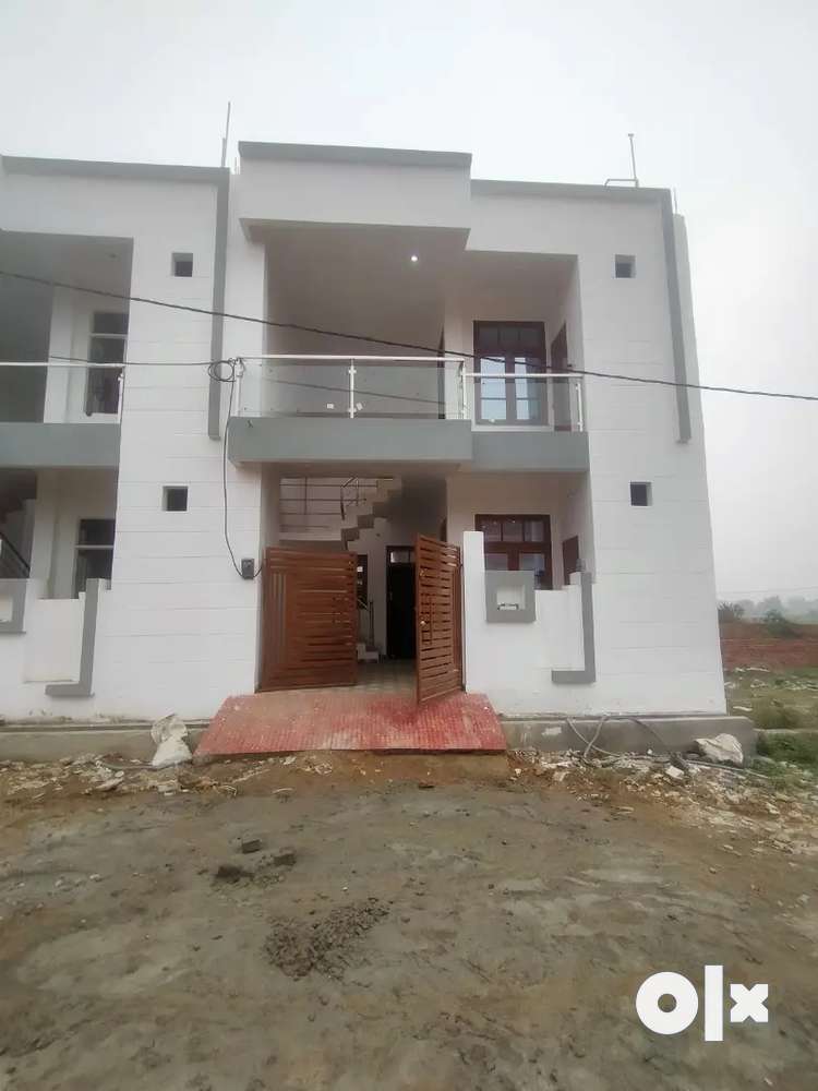 Residential house available in near omex city bijnor road Lucknow