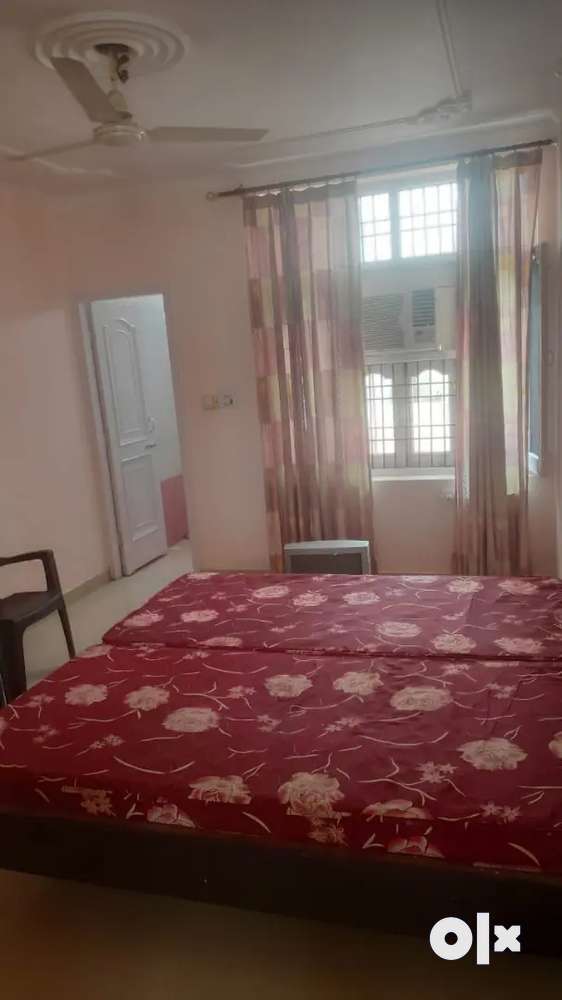 Excellent room fully furnished