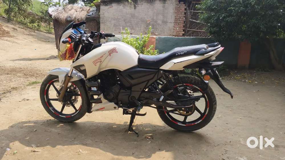 Koi Problem Nhi Hai Bike Me Aapko Lena Hai To Message Karo