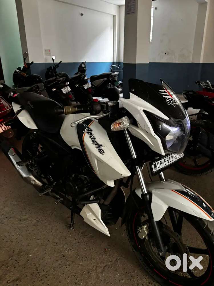 Bike achhi condition me gai jisko lena hai vo sampark kare