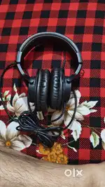 Professional head phone