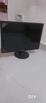 2 PC WITH MONITOS AND COLOUR PRINTER