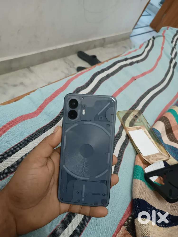 Nothing phone 2 / moto edge 20 fusion 5g