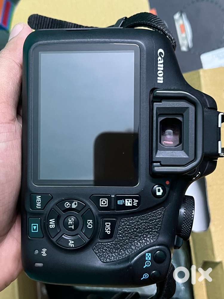 Canon 1500D