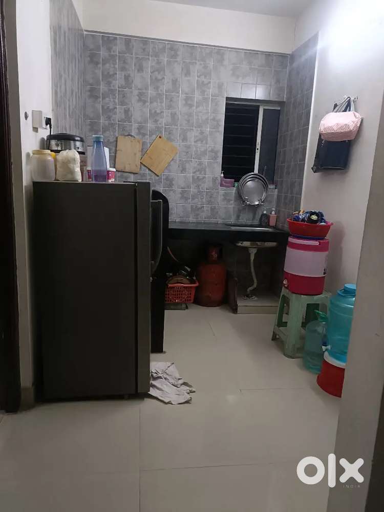 No restriction 2BHK Flat – Suitable for Single Couple