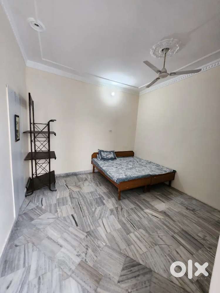 Room for rent for girls