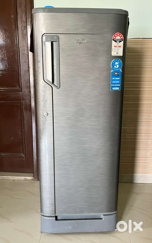 Whirlpool Fridge for sale 215 liters