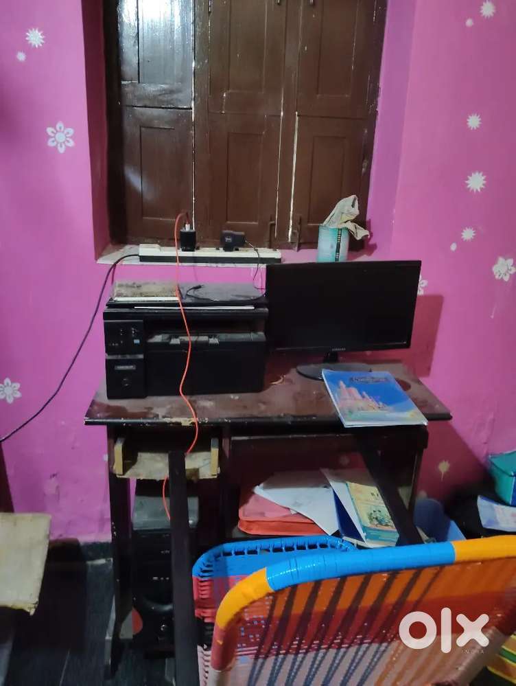 Only ladies office assistant only ladies