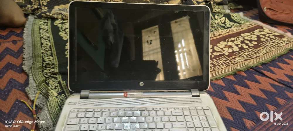 Hp pavilion core i3 laptop