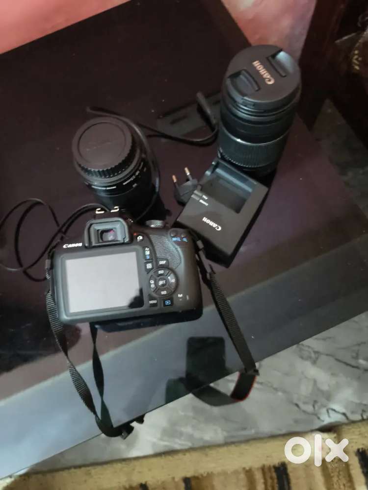 CANON EOS1500 D