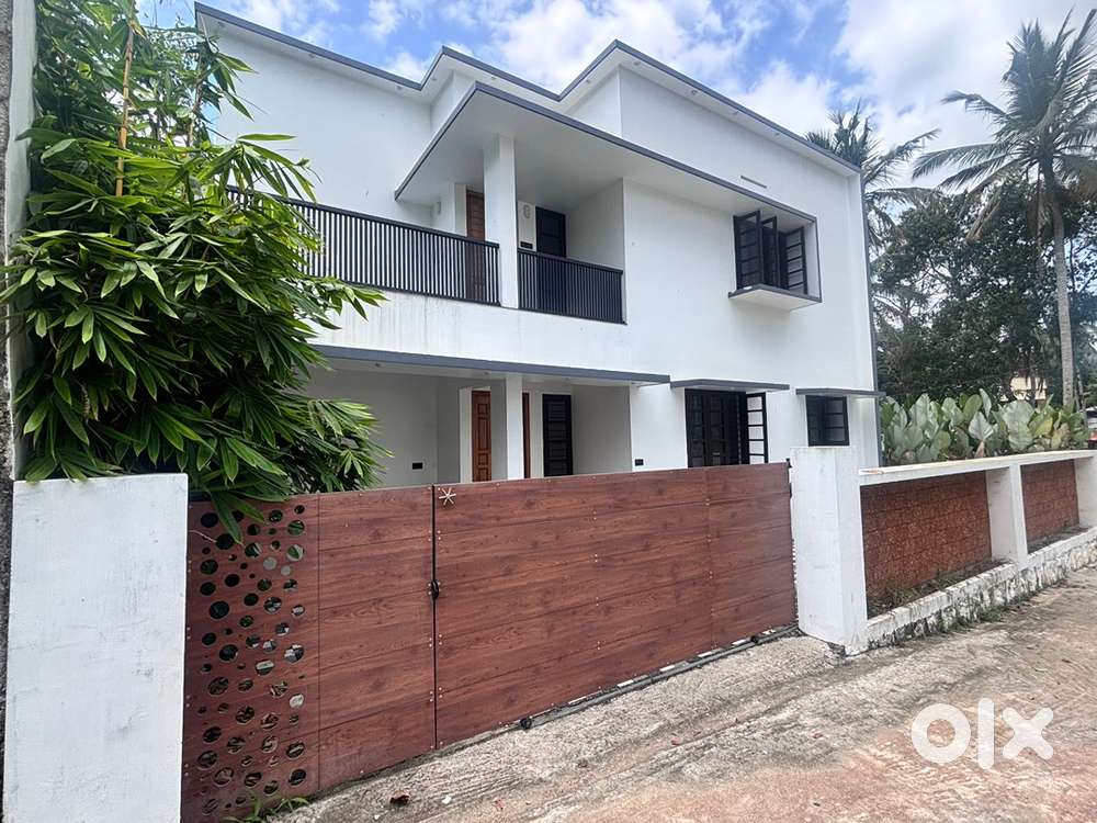 Thirumala /Perukavu/Kundamankadavu/3.5cent/3bhk/50lks(ngble)