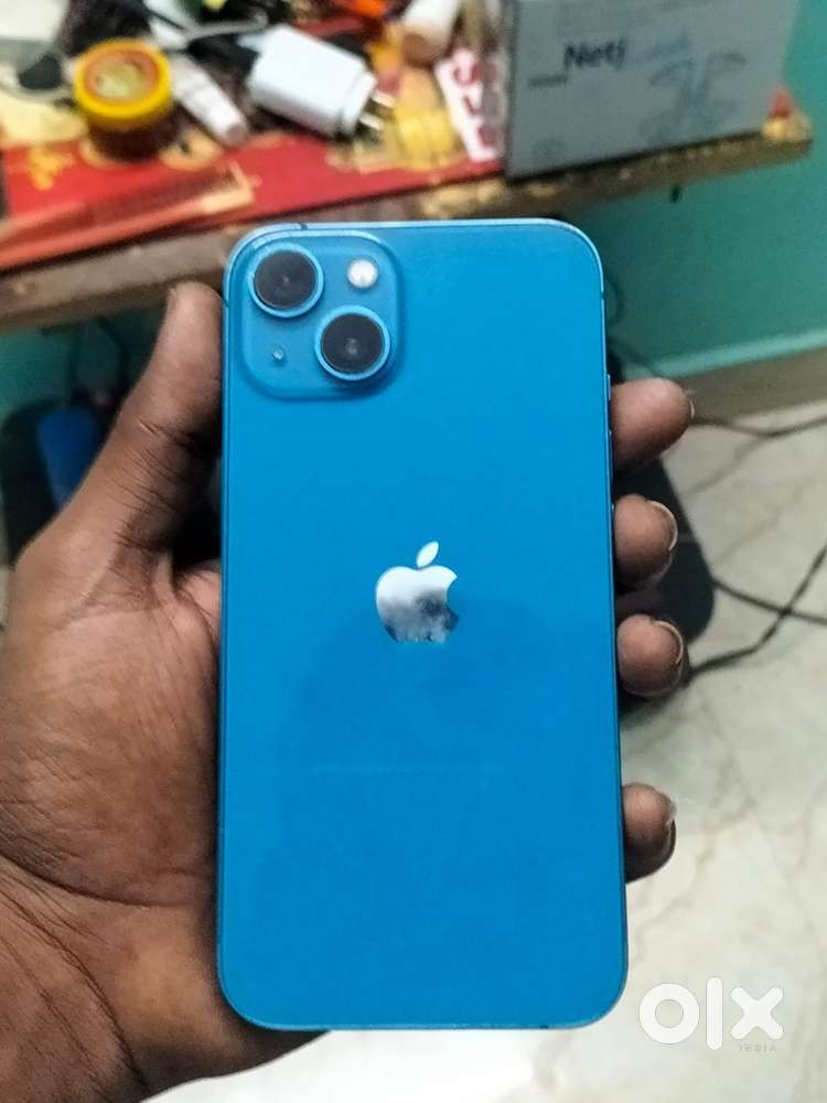 Iphone 13 light used