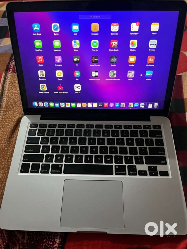 Good Condition MacBook Pro A1502 8GB Ram 128GB Storage