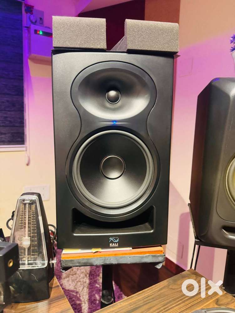 Kali LP8 (Left and Right)