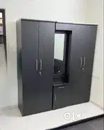 5 Door Cupboard For Sale