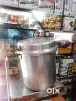 Cooker and khadai