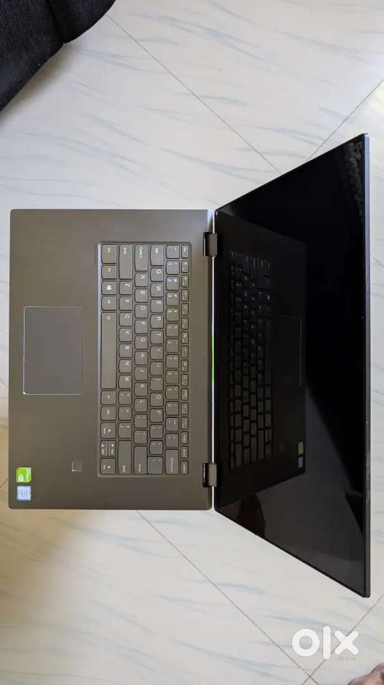 Touchscreen Lenovo IdeaPad Flex5 - 15.6” 2-in-1 Convertible Laptop