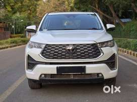 Toyota Innova Hycross 2.0 ZX (O) Hybrid 7 STR, 2024, Petrol