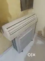 Daikin inverter AC hot and cold 1.8 ton