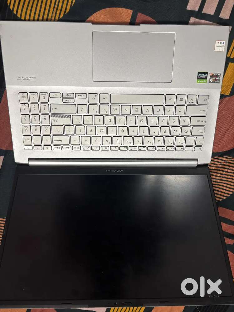 ASUS Vivobook M6500QC  Ryzen 5 5600H  RTX 3050 4GB  16GB RAM