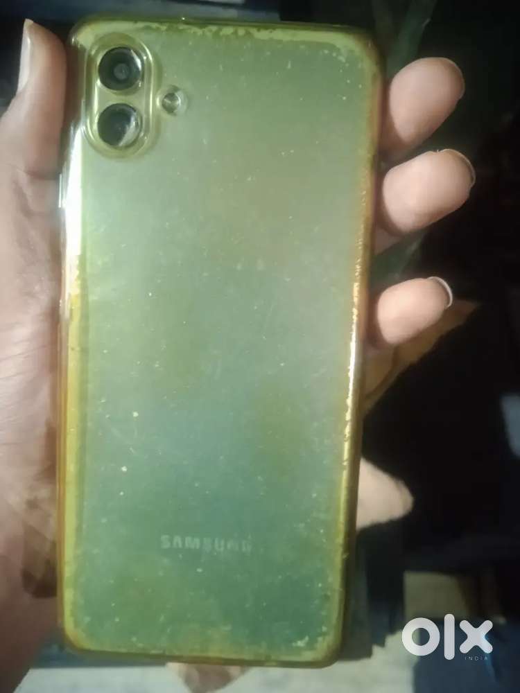 6 GB RAM 128 GB inter memory