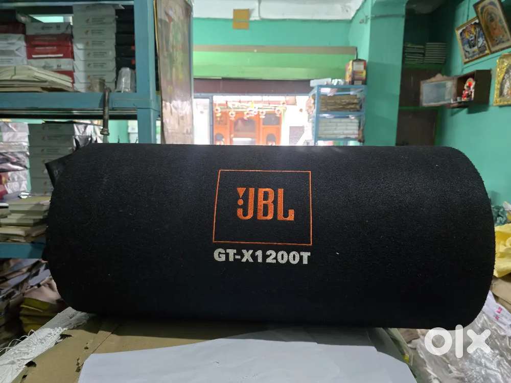 JBL Bass Tube 1200T