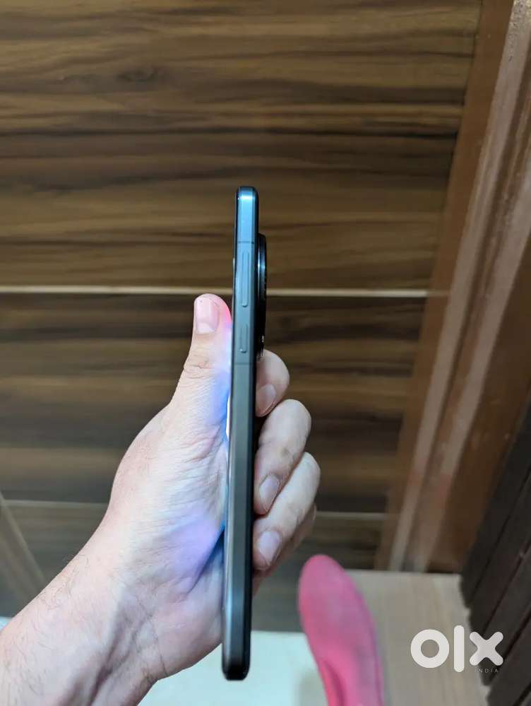 One plus 13 512 gb under warranty