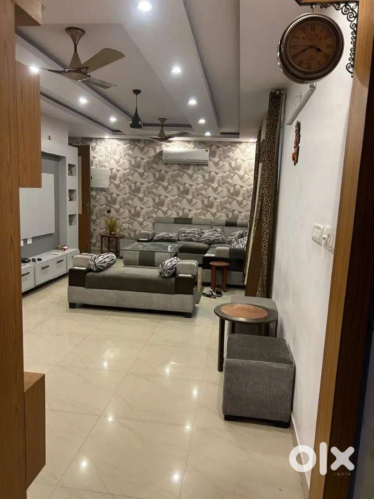 3bhk fully furnished flat faizabad road BBD green city chinhat Lko.