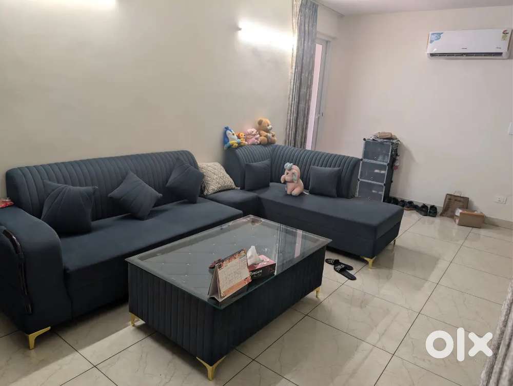 3 bhk fully furnished luxury flat available for rent