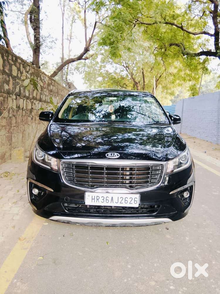 Kia Carnival Premium, 2020, Diesel