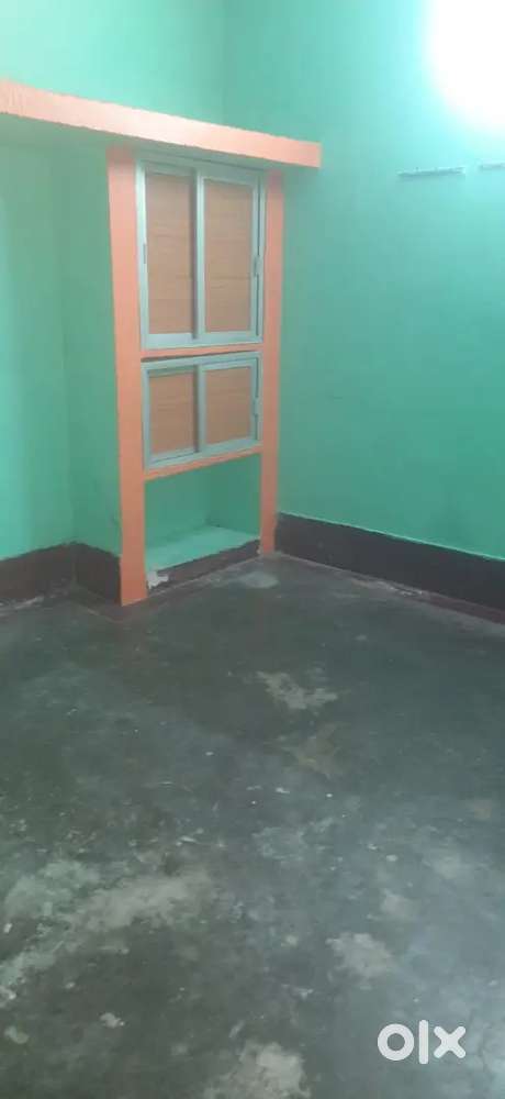 Well developed room available for rent near central library sarkanda