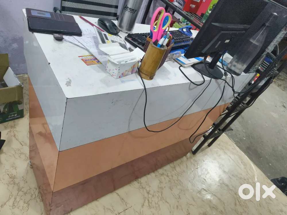 Office Table Sell