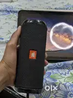 Jbl flip 3 speaker full working condition