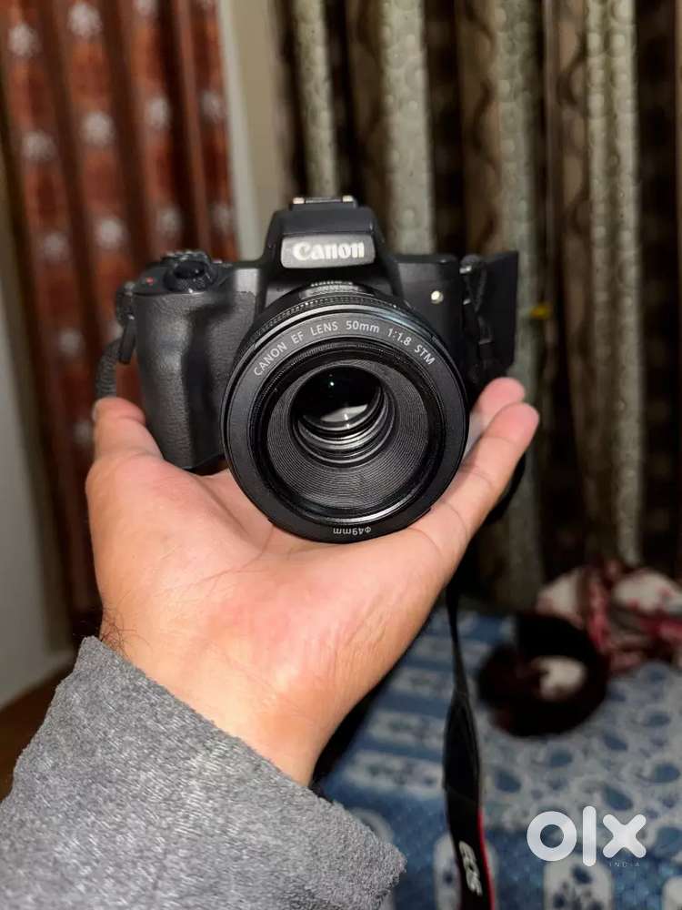 Canon EOSM50