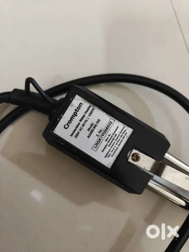 Crompton immersion water heater- 3 years old with few paint chip offs