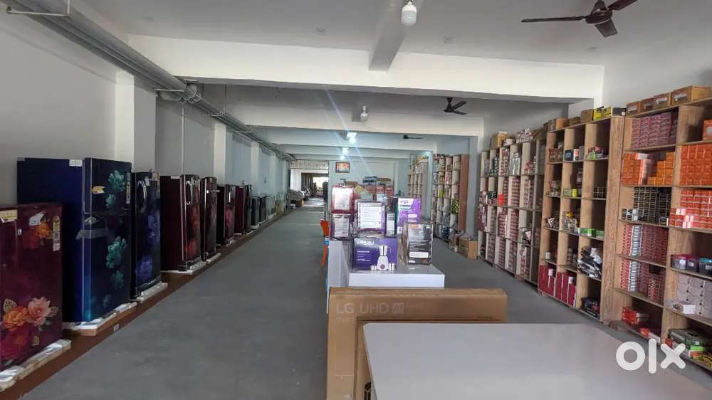 Commercial space for lease/rent/main road nh31 ,purnia main market