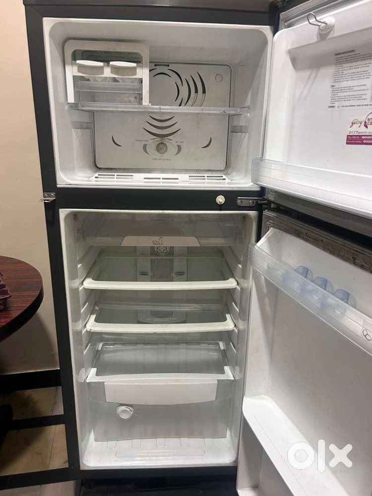 Godrej 4star rating 310 liters fridge