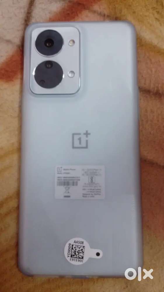 OnePlus Nord 2t charger or mobile ke sath 21000 me