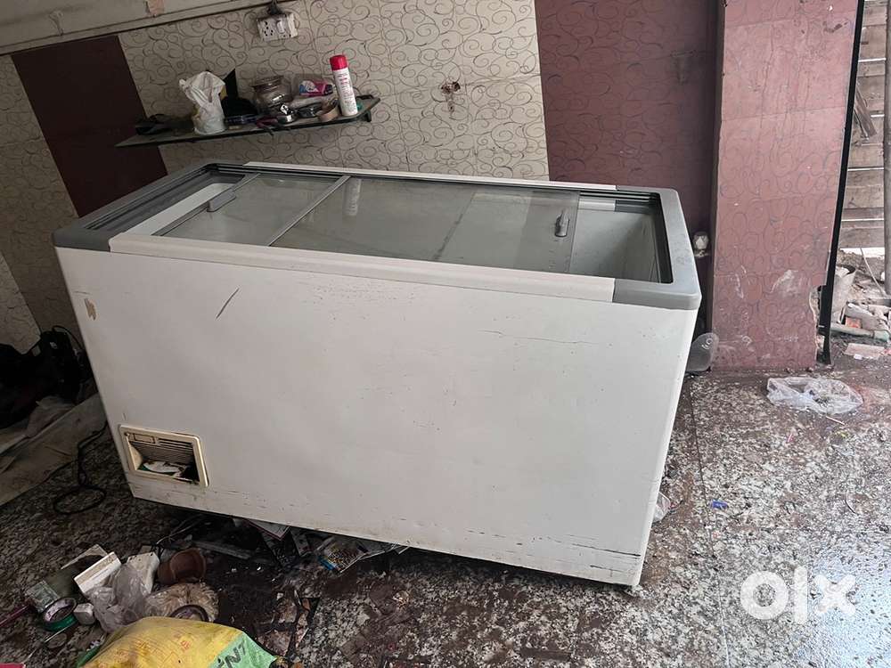 Commercial deep fridge brand new condition